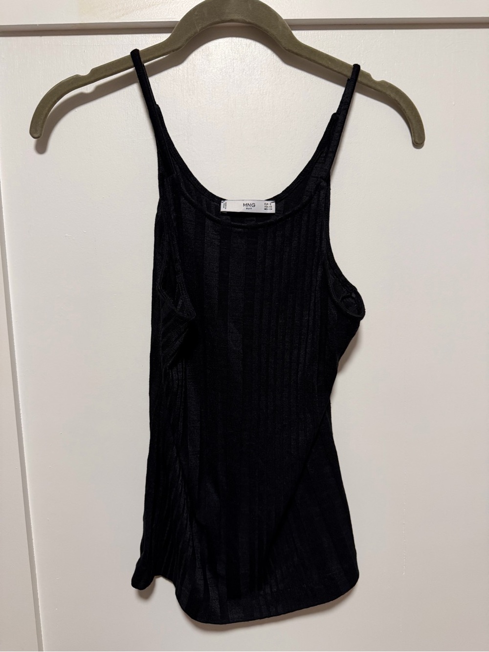 Ming Wang Black Ribbed Spaghetti-Strap Camisole